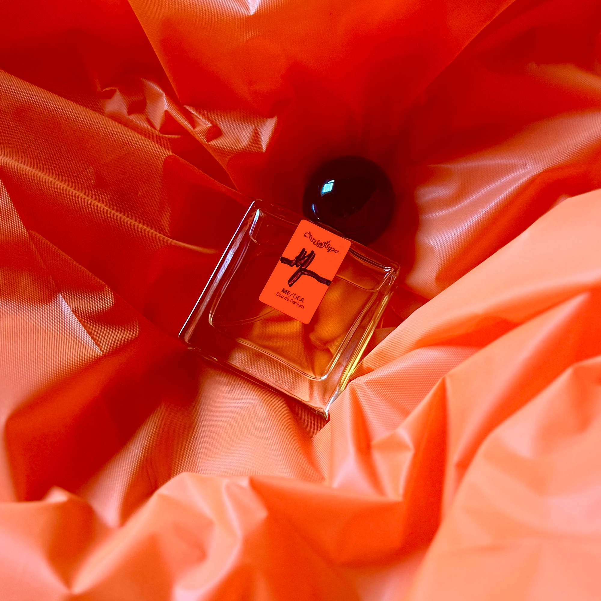 ME/DEA EAU DE PARFUM